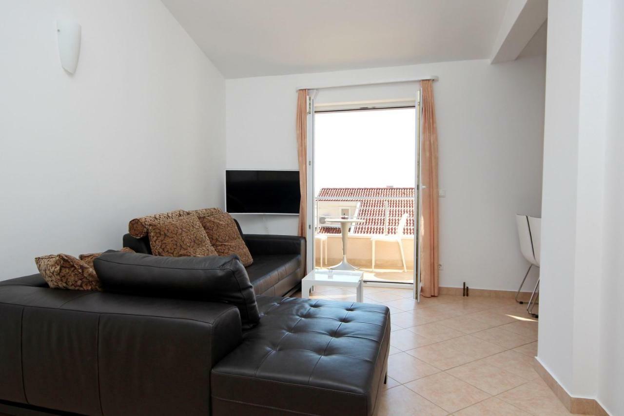 Apartment Domo Makarska Exterior foto